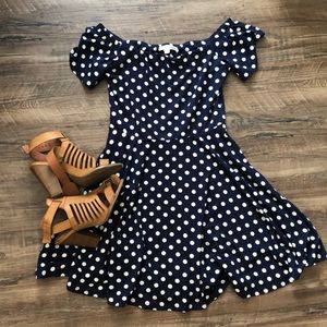 Nine Britton Polka dot dress - Navy and White